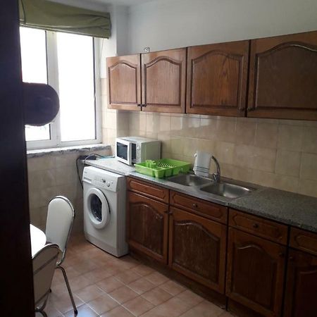 Apartamento 300 Metros Do Santuario De Fatima T4 Екстериор снимка