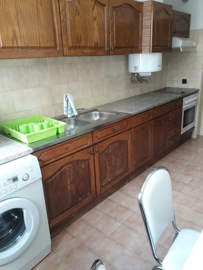 Apartamento 300 Metros Do Santuario De Fatima T4 Екстериор снимка